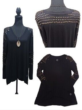Double D Ranch Embellished Knit Tunic Top